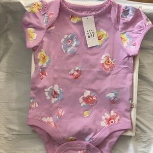 Pink with flowers one z short sleeve